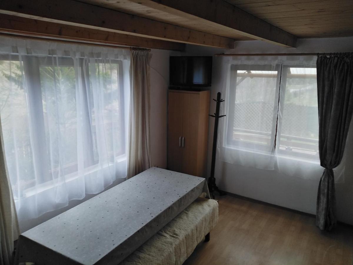 Csillag Kulcsoshaz Villa Gheorgheni  ภายนอก รูปภาพ
