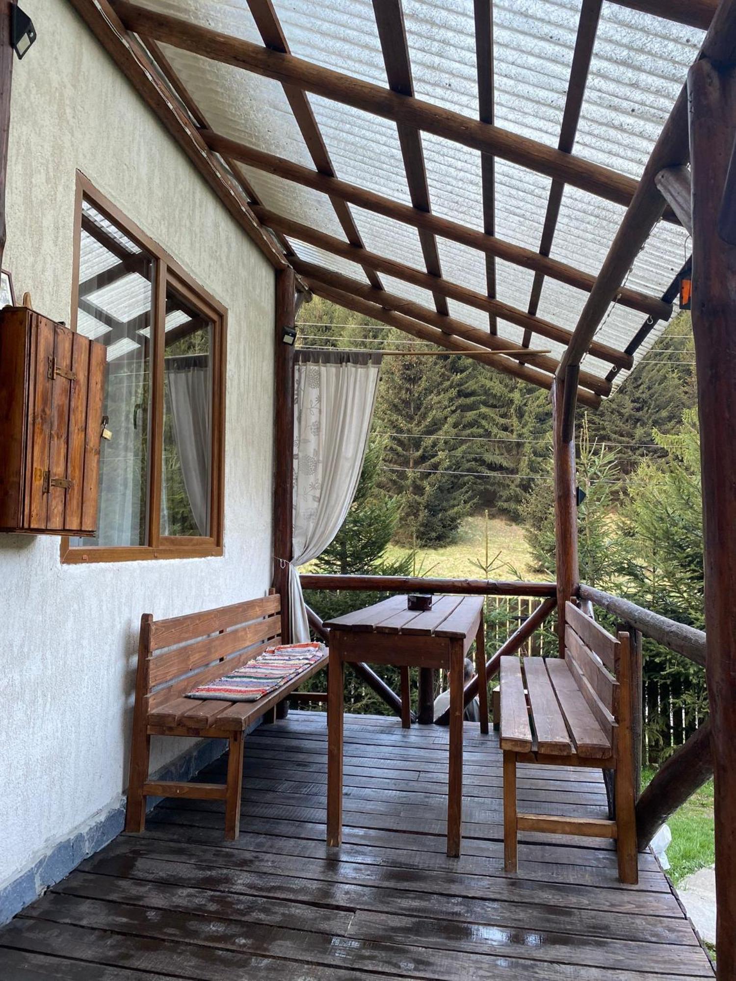 Csillag Kulcsoshaz Villa Gheorgheni  ภายนอก รูปภาพ